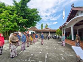 PERINGATAN HARI JADI DAERAH ISTIMEWA YOGYAKARTA DI KALURAHAN SEMANU